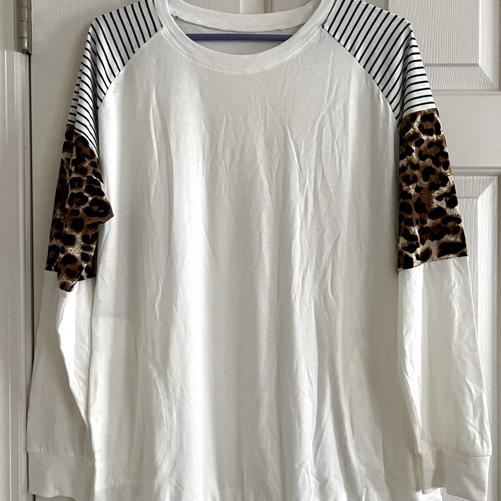 New Long Sleeved Shirt